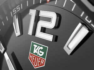 Часы TAG Heuer Formula 1 WAZ1110.BA0875