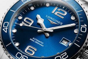 Годинник Longines HydroConquest L3.780.4.96.6